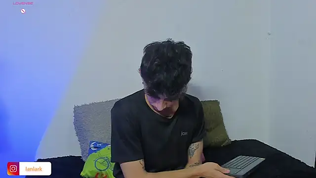  IanLark online show from 07.09.26