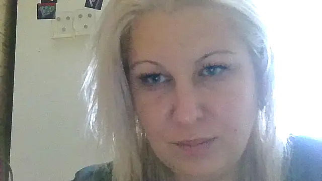 Neferedit online show from 07.16.26