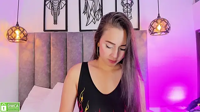 Snapshot of Vanne_Queen_ chatting on 06.24.26 Vanne Queen online show from 06.24.26