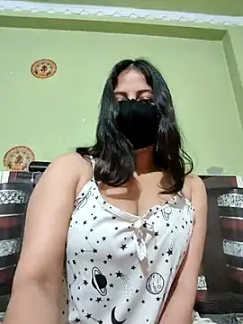Snapshot of Priya_9945 chatting on 06.23.26 Priya 9945 online show from 06.23.26