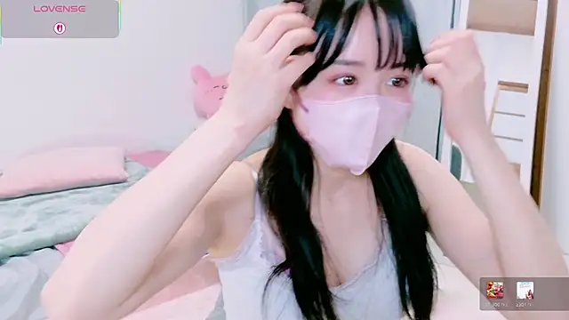 Snapshot of mayu_chan_ chatting on 05.12.26 mayu chan online show from 05.12.26
