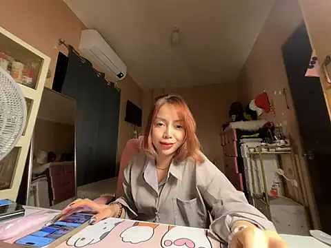 sweet glam online show from 04.30.26