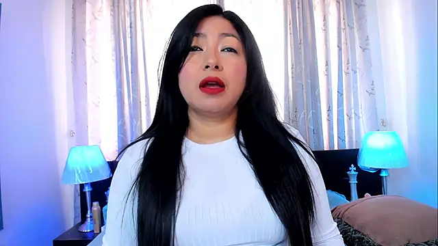 Snapshot of Victoria_kim_lee chatting on 06.11.26 Victoria kim lee online show from 06.11.26