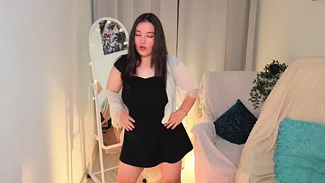 MomoRins online show from 05.08.26