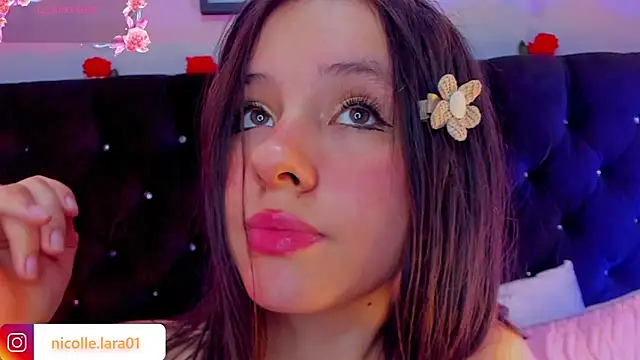 Snapshot of Kitty_rose01 chatting on 06.10.26 Kitty rose01 online show from 06.10.26