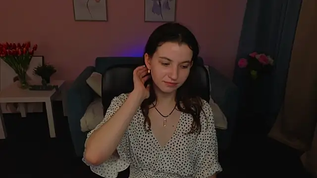 Snapshot of BelovedAlice chatting on 04.29.26 BelovedAlice online show from 04.29.26