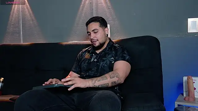 Snapshot of Marcus_Aress chatting on 07.18.26 Marcus Aress online show from 07.18.26