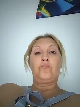 Divineblond online show from 05.29.26