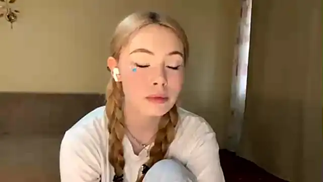 AikoRush online show from 04.23.26