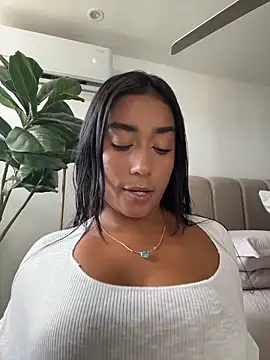 SaryJonex online show from 06.22.26