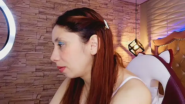 stephaniesun  online show from 05.04.26