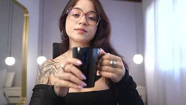 Charlotte Rossee online show from 05.12.26