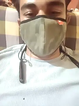 D-n-n-y69 online show from 04.23.26