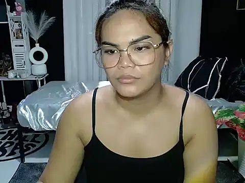 Snapshot of Kendallfoxx chatting on 06.11.26 Kendallfoxx online show from 06.11.26