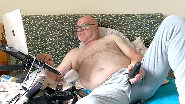 KinkCentral online show from 06.16.26