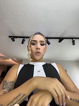 Snapshot of GabrielaPortmans chatting on 05.18.26 GabrielaPortmans online show from 05.18.26