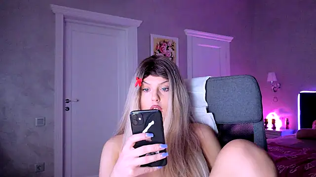 ChristieBlace online show from 05.24.26