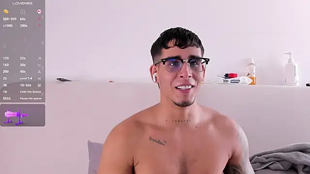 Iamcamilo   online show from 04.30.26