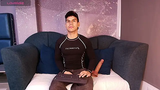 Derek Voss online show from 06.24.26