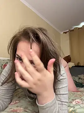 Snapshot of BettyRussian chatting on 05.20.26 BettyRussian online show from 05.20.26