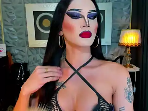 Snapshot of lubottarah chatting on 06.29.26 lubottarah online show from 06.29.26