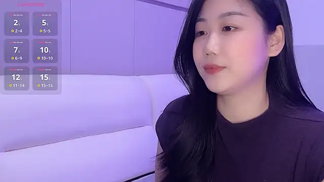 F-Yuwei online show from 04.29.26
