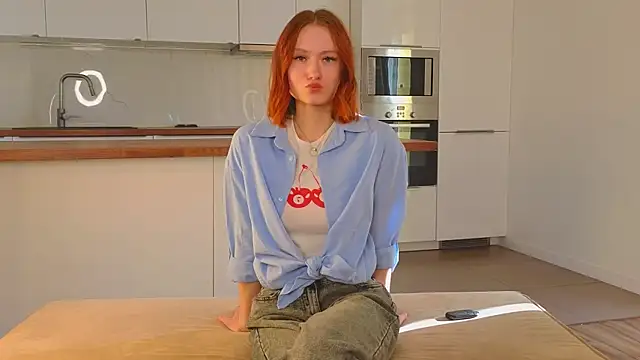 Snapshot of BuenaKratky chatting on 04.25.26 BuenaKratky online show from 04.25.26