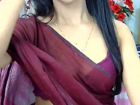 Snapshot of Alina_Nur chatting on 05.14.26 Alina Nur online show from 05.14.26