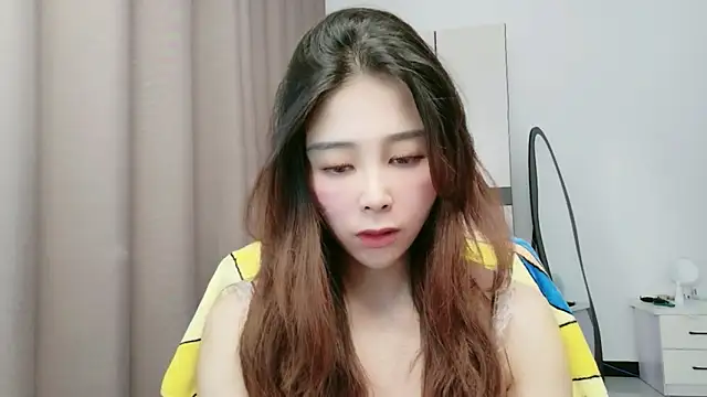 Snapshot of xiaoxiaohong030 chatting on 06.05.26 xiaoxiaohong030 online show from 06.05.26