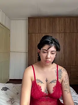 DamaMorena online show from 04.24.26