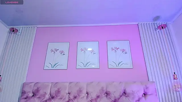 Ariana west  online show from 05.16.26