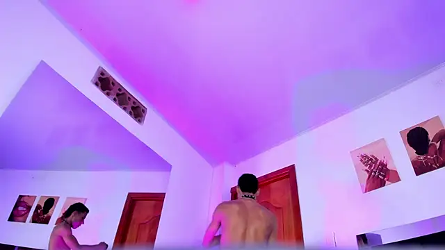 ThiagoSexy005 online show from 06.04.26