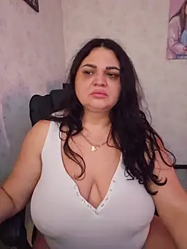Snapshot of -CUTE-EVVIL- chatting on 05.26.26 -CUTE-EVVIL- online show from 05.26.26