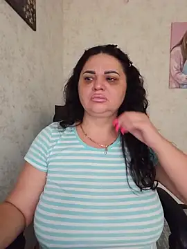 Snapshot of -CUTE-EVVIL- chatting on 06.13.26 -CUTE-EVVIL- online show from 06.13.26