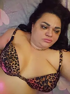 Snapshot of -CUTE-EVVIL- chatting on 06.19.26 -CUTE-EVVIL- online show from 06.19.26