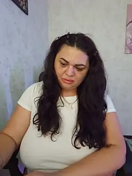 Snapshot of -CUTE-EVVIL- chatting on 06.28.26 -CUTE-EVVIL- online show from 06.28.26