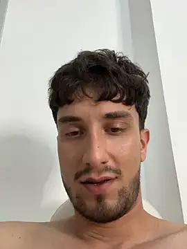 Juego Secreto online show from 04.25.26