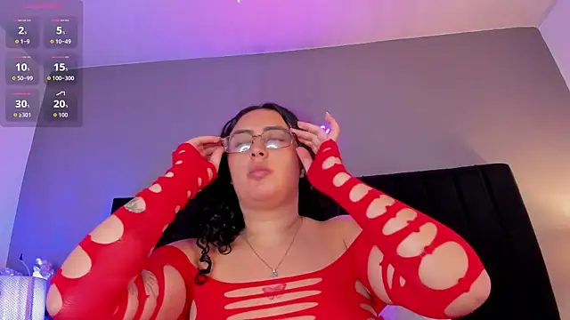 isaxcurves online show from 05.30.26