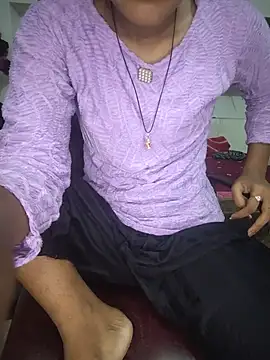 ESHA-LOVE online show from 06.08.26