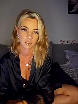 Amazing Bella online show from 05.12.26