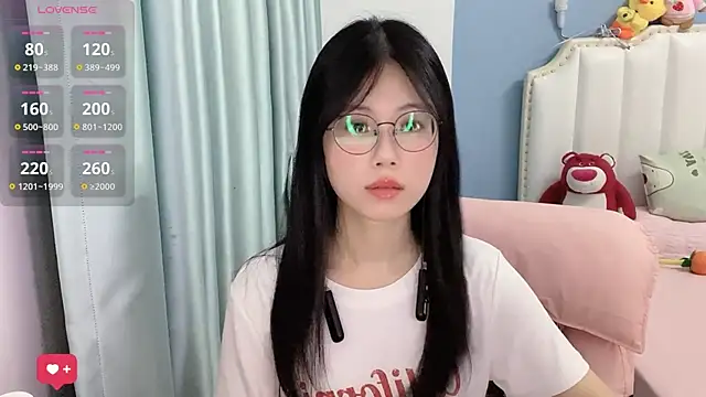 Snapshot of Luna-666 chatting on 07.17.26 Luna-666 online show from 07.17.26