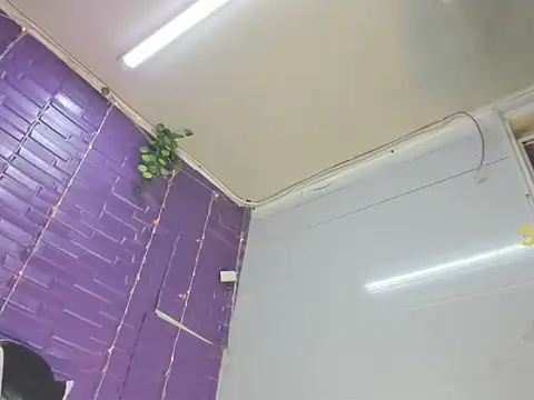 Scarlett Sex Rs online show from 06.23.26