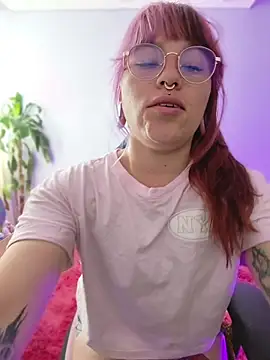 Nyxie8 online show from 05.05.26