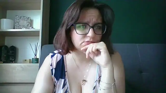 Snapshot of sensual_paris chatting on 07.29.26 sensual paris online show from 07.29.26