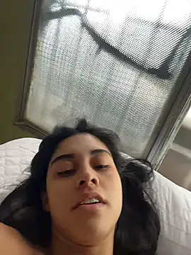 mia moonna online show from 05.22.26