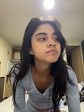 mia moonna online show from 07.28.26