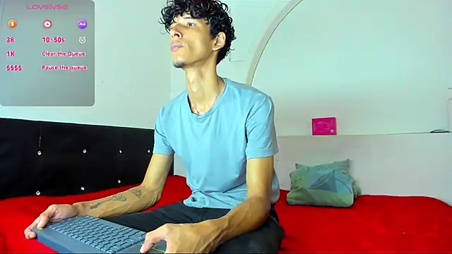 liammendoza98 online show from 05.22.26