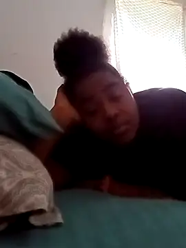 SkieGoddess online show from 04.27.26