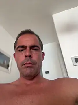 Riccardo86xx online show from 06.18.26