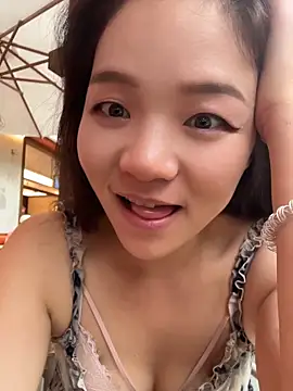 xiaochengzi505 online show from 06.15.26